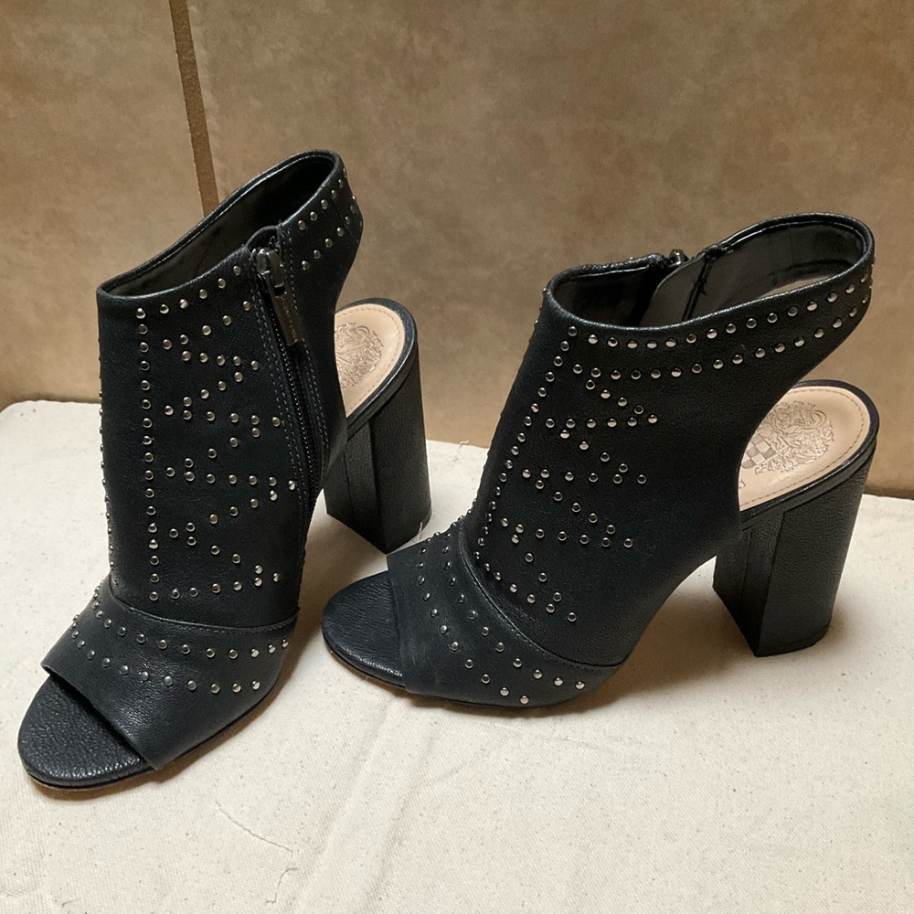 Vince Camuto Women's size 5 Winelta Black Studded Heeled open toe Boots Shootie